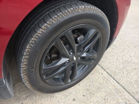 Used 2021 Chevrolet Equinox LT image 4