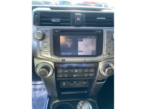 Used 2014 Toyota 4Runner Limited AWD/4WD image 10
