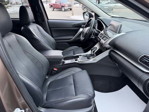 Used 2019 Mitsubishi Eclipse Cross SE image 18