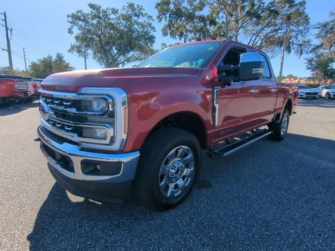 New 2025 Ford F250 Lariat w/ Chrome Package image 9