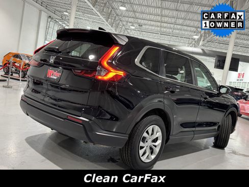 Used 2025 Honda CR-V LX image 3