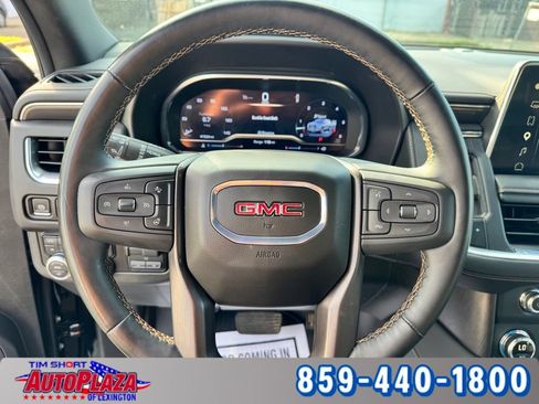 Used 2024 GMC Yukon XL AT4 w/ AT4 Premium Plus Package AWD/4WD image 20