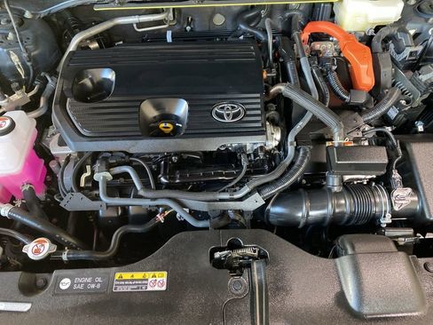 Certified 2026 Toyota Crown AWD/4WD image 18