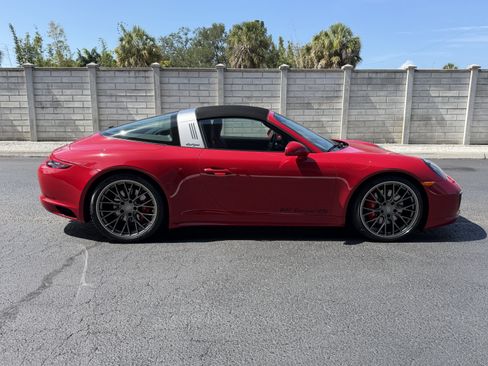 Certified 2017 Porsche 911 Targa 4S AWD/4WD image 7
