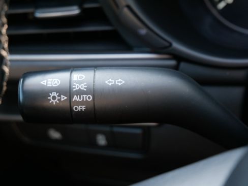 Used 2025 MAZDA MAZDA3 s Sport FWD image 31