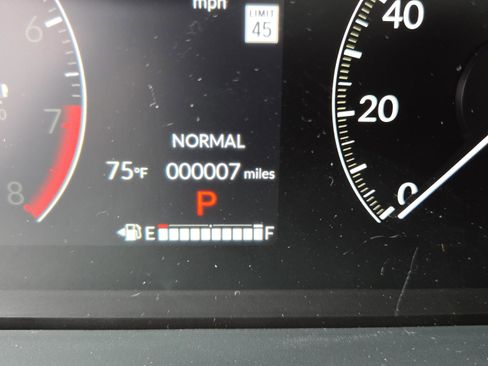 New 2026 Honda Odyssey Touring image 24