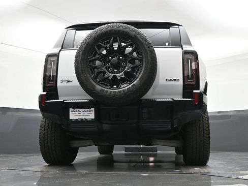 Used 2026 GMC Hummer EV SUV AWD/4WD image 28