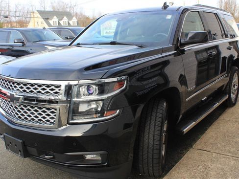 Used 2016 Chevrolet Tahoe LT w/ LT Signature Package image 5