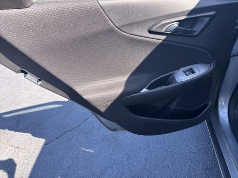 Used 2024 Chevrolet Malibu LT image 26