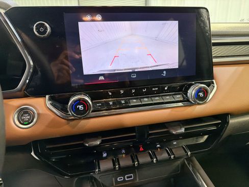 Used 2023 GMC Canyon AT4 w/ Canyon Safety Plus Package image 18