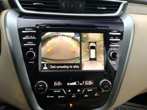 Used 2019 Nissan Murano SL image 26