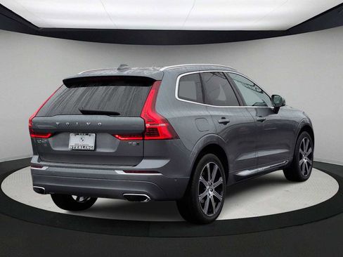 Used 2021 Volvo XC60 T5 Inscription w/ Advanced Package image 8