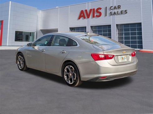 Used 2023 Chevrolet Malibu LT image 9