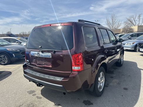 Used 2010 Honda Pilot EX image 4
