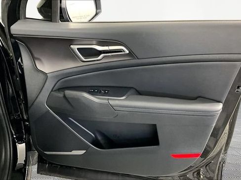Certified 2026 Kia Sportage EX FWD image 26