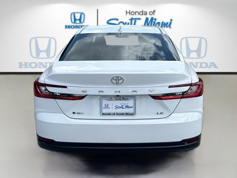 Used 2025 Toyota Camry LE FWD image 6