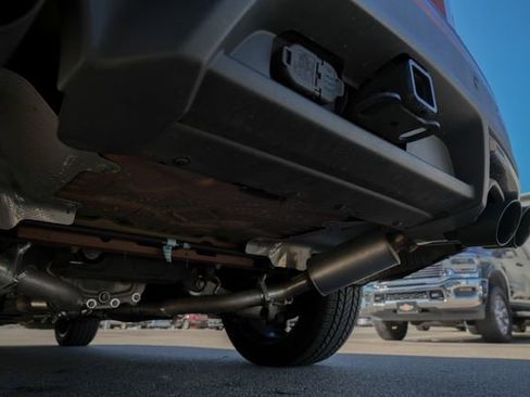 Used 2022 Ford Explorer ST w/ Equipment Group 401A image 7