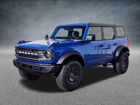 New 2025 Ford Bronco 4-Door w/ Sasquatch Package image 3