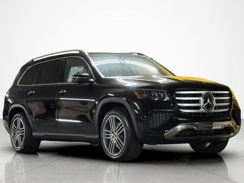 New 2026 Mercedes-Benz GLS 450 4MATIC image 7