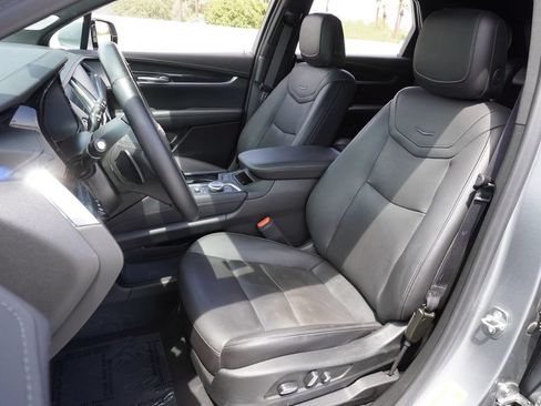 Certified 2024 Cadillac XT5 Premium Luxury w/ Technology Package AWD/4WD image 14