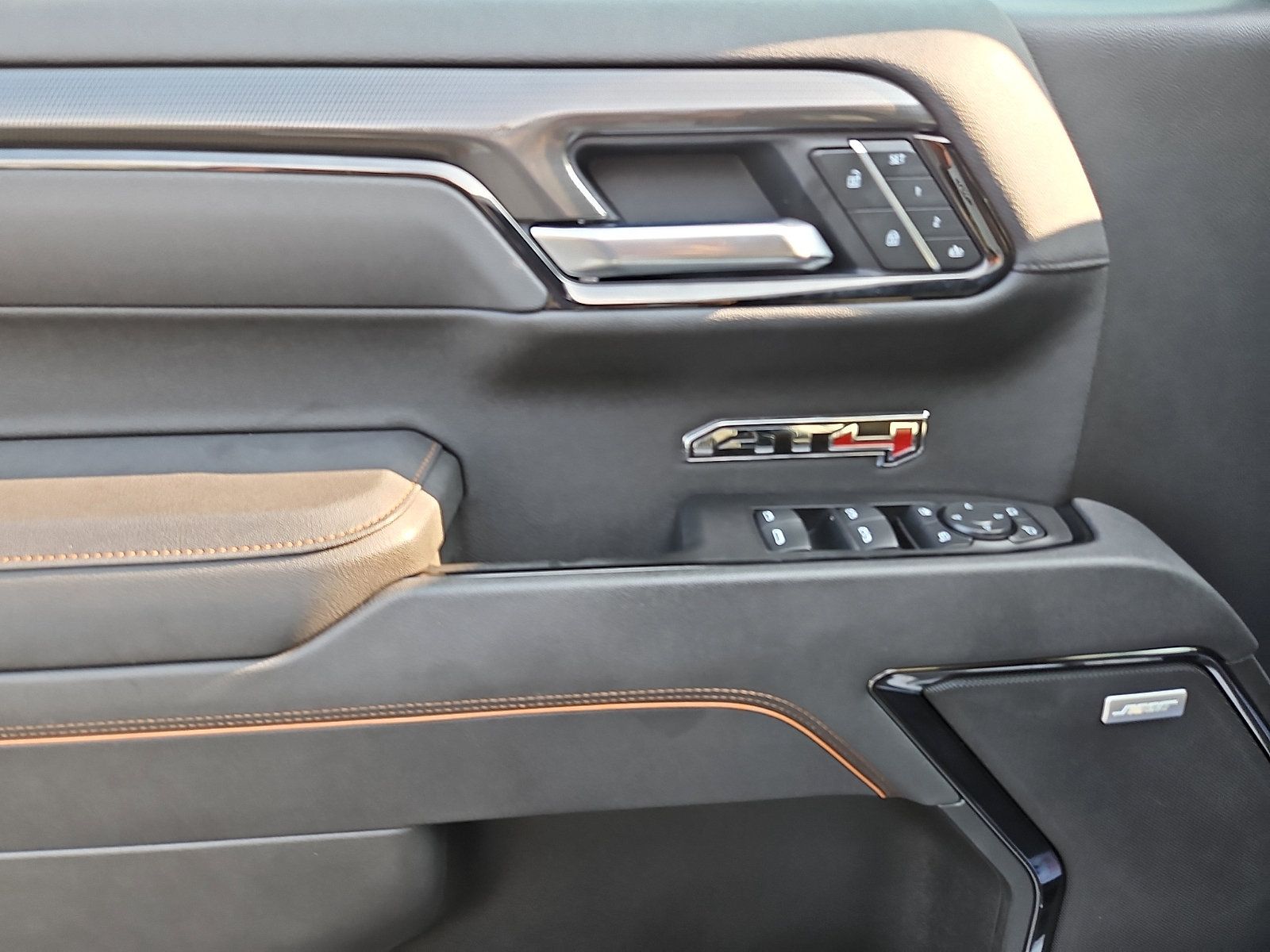 Certified 2025 GMC Sierra 1500 AT4 AWD/4WD image 12