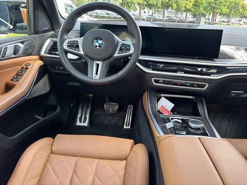 Certified 2025 BMW X5 M60i w/ Climate Comfort Package AWD/4WD image 17