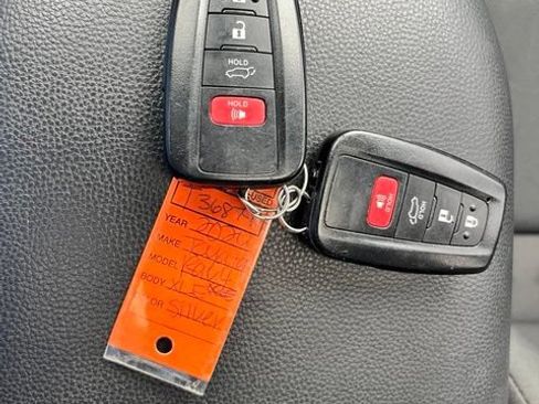 Certified 2024 Toyota RAV4 XLE w/ Convenience Package AWD/4WD image 15