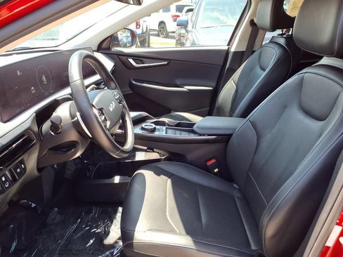 Certified 2023 Kia EV6 Wind w/ Wind Technology Package RWD image 6