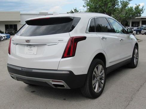 Used 2023 Cadillac XT5 Premium Luxury w/ Technology Package FWD image 6