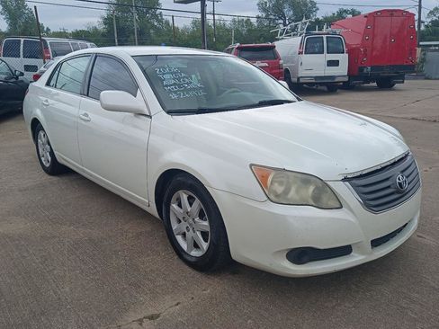 Used 2008 Toyota Avalon XLS FWD image 3