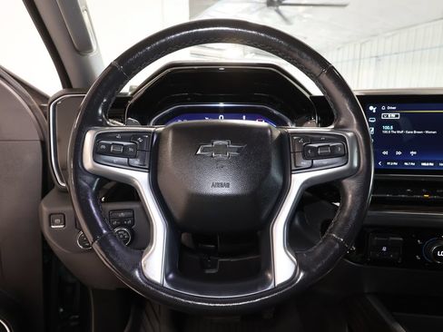 Certified 2023 Chevrolet Silverado 1500 LT Trail Boss w/ LPO, Dark Essentials Package AWD/4WD image 10