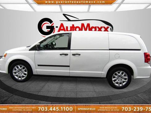 Used 2014 RAM C/V Tradesman w/ UConnect Hands-Free Group image 8