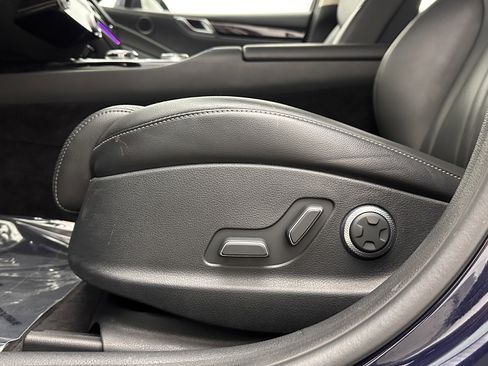 Used 2023 Genesis G80 2.5T image 14