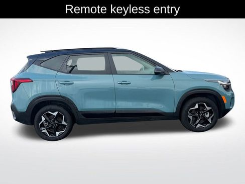 Used 2025 Kia Seltos S image 9