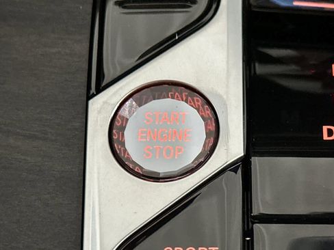 Used 2026 BMW X7 xDrive40i w/ Executive Package image 23