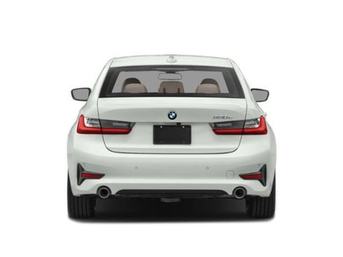 Used 2022 BMW 330e w/ Driving Assistance Package RWD image 5