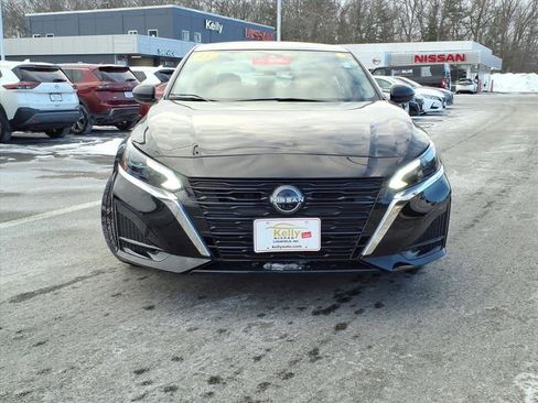 Certified 2023 Nissan Altima 2.5 SV w/ SV Premium Package image 2