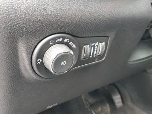 Certified 2024 Jeep Compass Latitude image 7