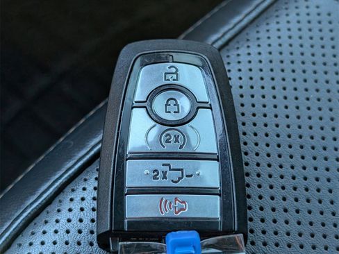 Used 2022 Ford F150 Platinum w/ Equipment Group 701A High image 32