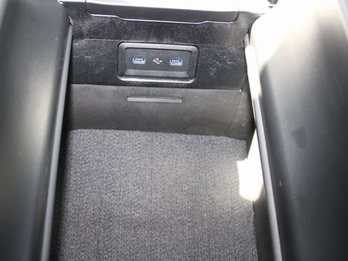 Certified 2024 Mercedes-Benz C 63 AMG S image 28