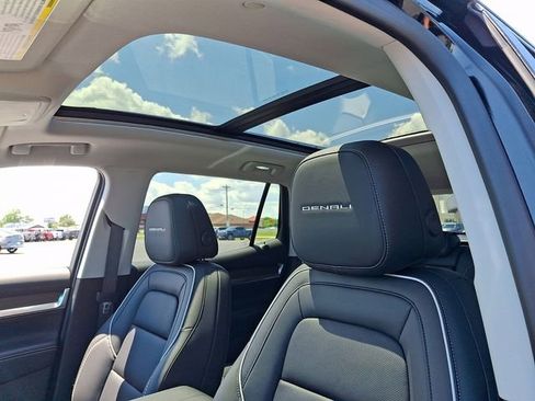 New 2026 GMC Terrain Denali AWD/4WD image 11