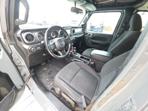 Used 2021 Jeep Wrangler Unlimited Sport image 15