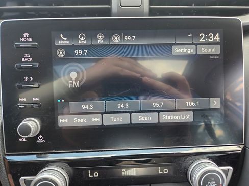 Used 2019 Honda Insight Touring image 29