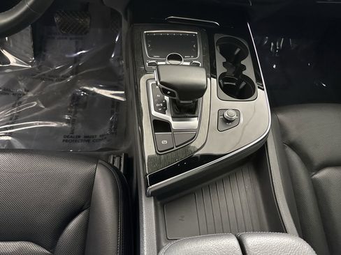 Used 2019 Audi Q7 3.0T Prestige image 23