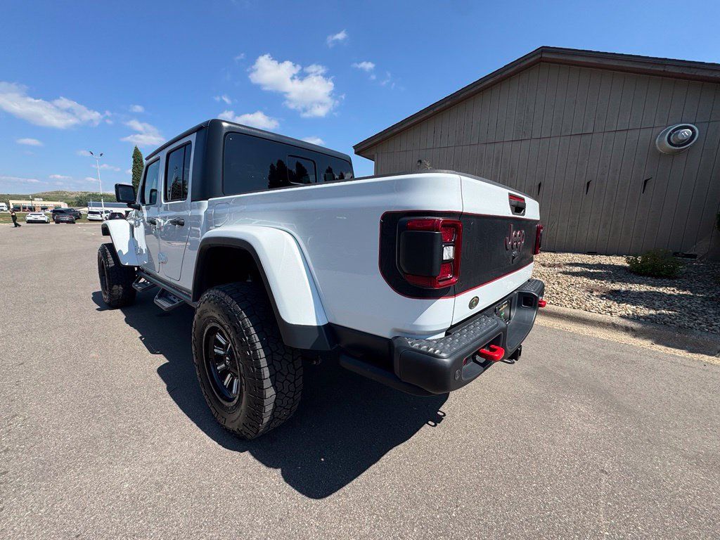 Used 2021 Jeep Gladiator Rubicon AWD/4WD image 12