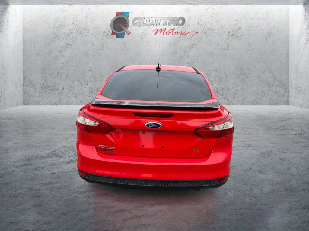 Used 2012 Ford Focus SE FWD image 4