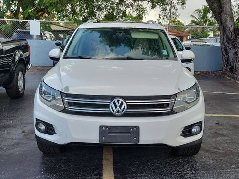 Used 2012 Volkswagen Tiguan SEL AWD/4WD image 2