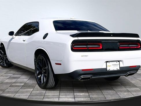 Used 2021 Dodge Challenger SXT w/ Plus Package image 12