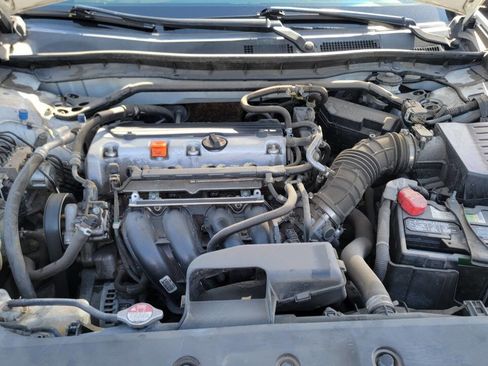 Used 2011 Honda Accord EX-L image 31