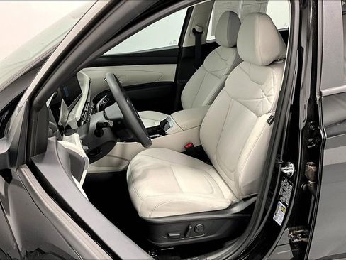 Used 2025 Hyundai Tucson SEL FWD image 30